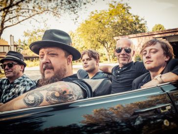 Josh Hoyer & the Soul Colossal