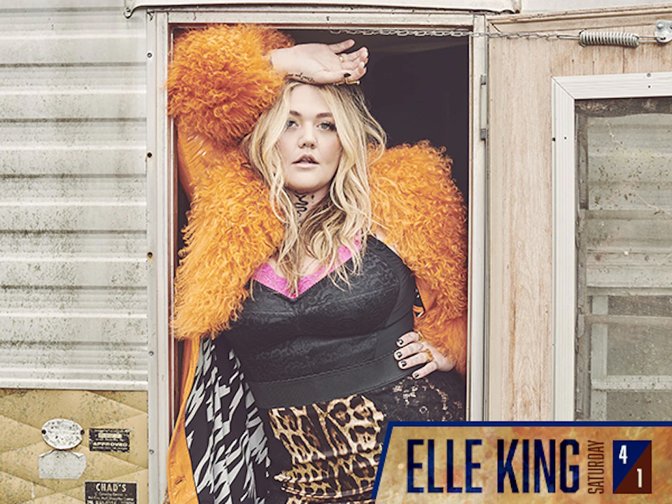 Elle King standing in a doorway
