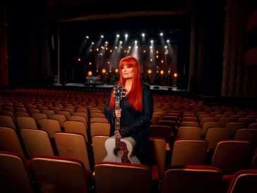 Wynonna 20th Showroom Session